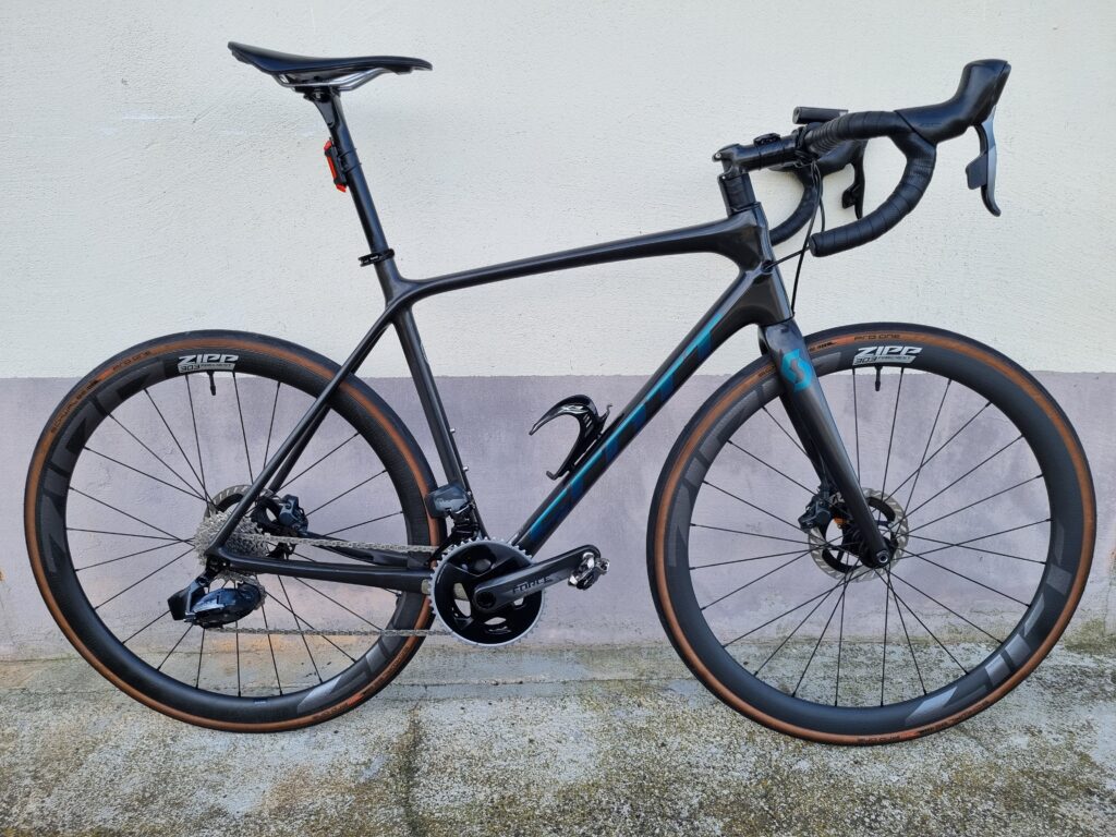 Scott Addict, Sram Force 2x12 ETAP AXS, Zipp 303 Firecrest